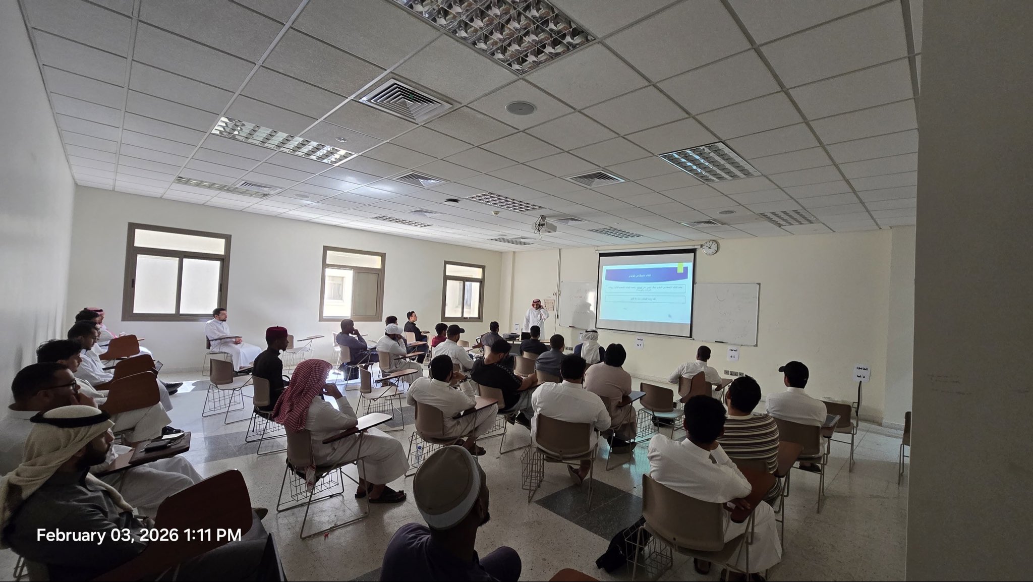 تنفيذ لقاء توعوي لطلاب كلية الحاسب الآلي بالتعاون مع وحدة التوعية الفكرية يوم الثلاثاء 15-شعبان-1447